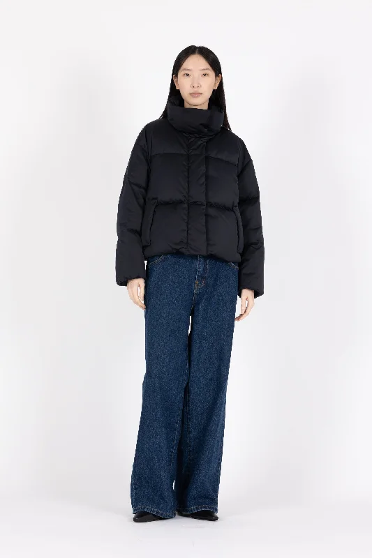 CROPPED PUFFER NEA